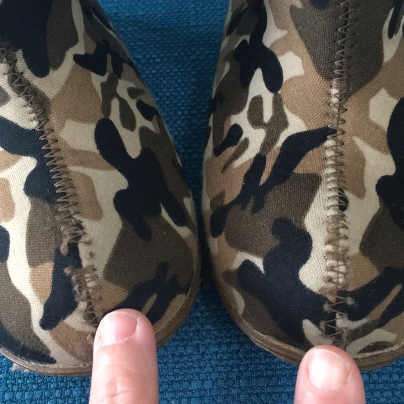 Baby Bogs waterproof boots-Camo Size 10 - Picture 4 of 5